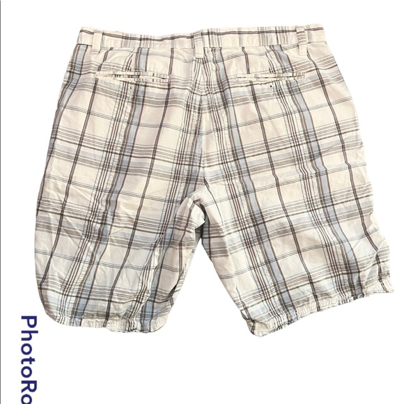 Air Jordan size XL shirt & Gecko(34) + APT 9 shorts (36) - Picture 5 of 6